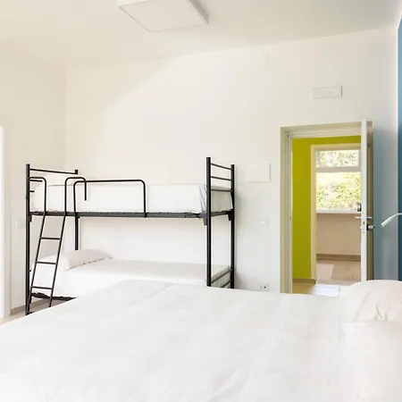 Della Gioventu Hostel *