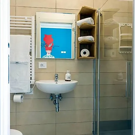 Della Gioventu Hostel Brindisi